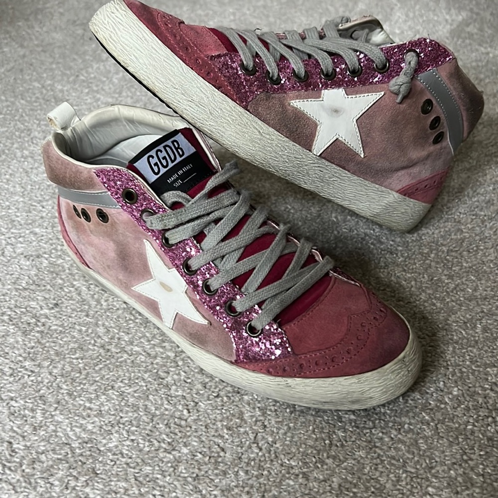 🦄 Golden Goose pink and red midstars size 38